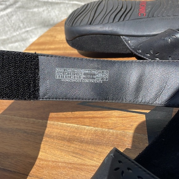 Vionic Women’s Randi Black Sandal Size 8.5 - Picture 10 of 10